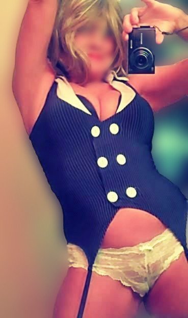 LizzieB