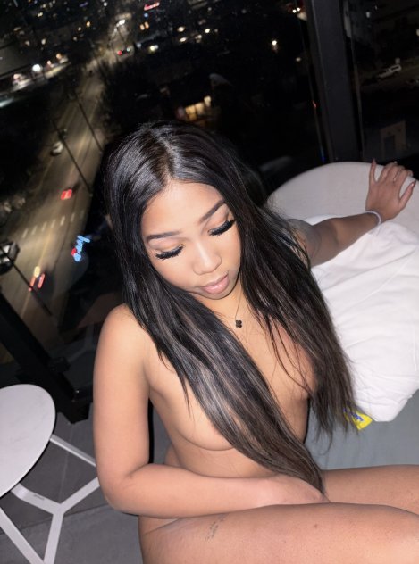 Independent companion Nikky in Tulsa, Oklahoma - HoneyAffair