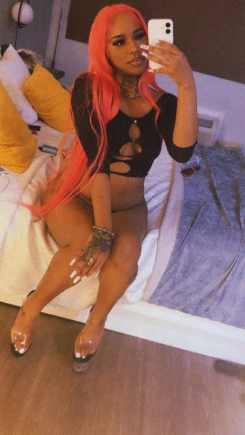 Independent companion Dream in Long Beach, California - HoneyAffair