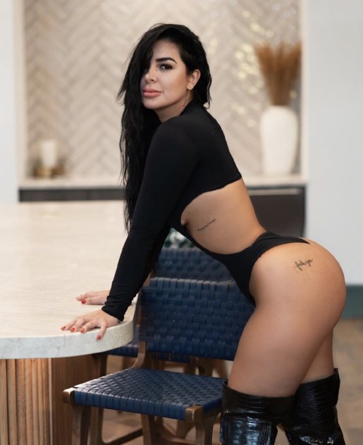 Independent companion Anyeli in New York City, New York - HoneyAffair