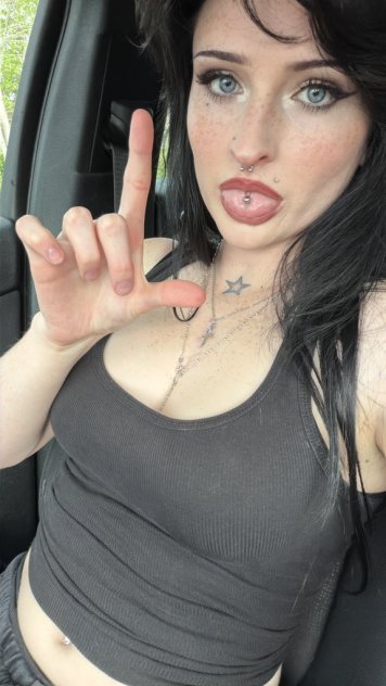 Independent companion Riopfea in Ventura, California - HoneyAffair