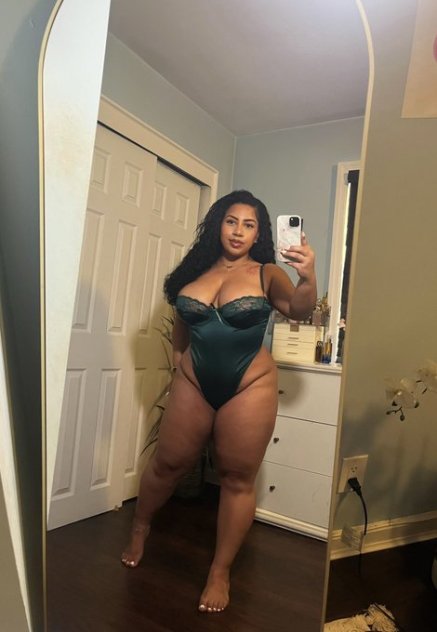 Independent companion Angelina in Naples, Florida - HoneyAffair
