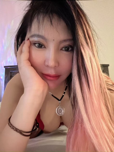 Independent companion Chinese Sophia in San Mateo, California - HoneyAffair