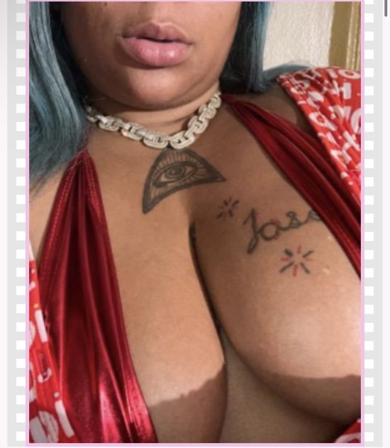 Independent companion Moe in Queens, New York - HoneyAffair