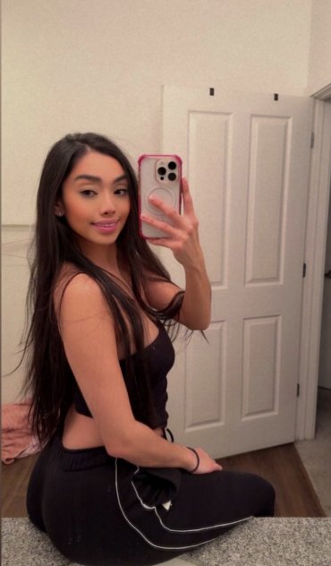 Independent companion Kailani in Phoenix, Arizona - HoneyAffair