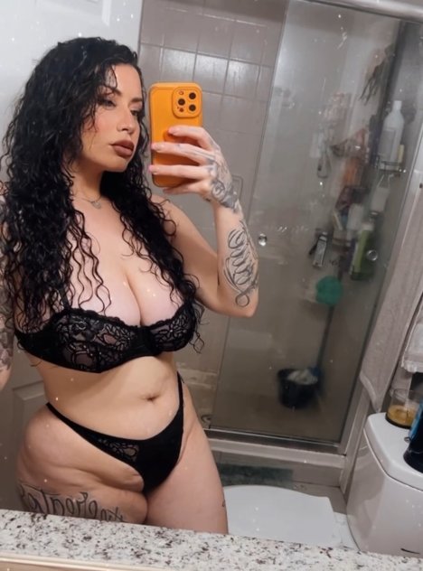 Independent companion Nelly (Westshore) in Tampa, Florida - HoneyAffair