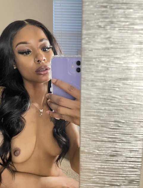 Independent companion Kate in Birmingham, Alabama - HoneyAffair
