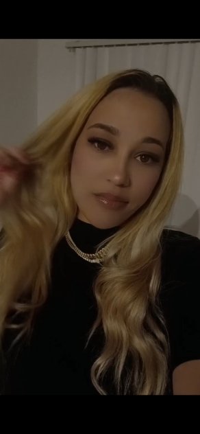 Independent companion Karla in Austin, Texas - HoneyAffair