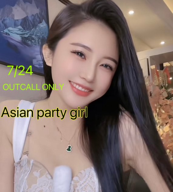 Independent companion Asian party girl in Manhattan, New York - HoneyAffair