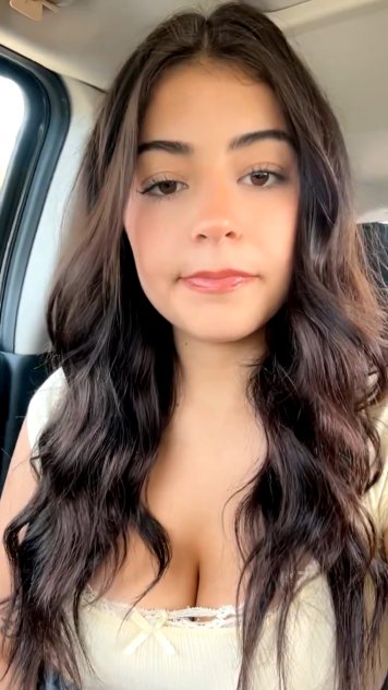 Independent companion Mary in New York City, New York - HoneyAffair