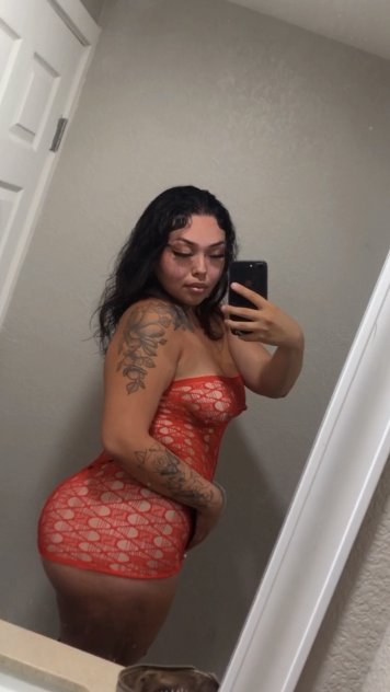 Independent companion Dulcee in Yuba, California - HoneyAffair