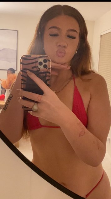 Independent companion KandySnow in Fort Lauderdale, Florida - HoneyAffair